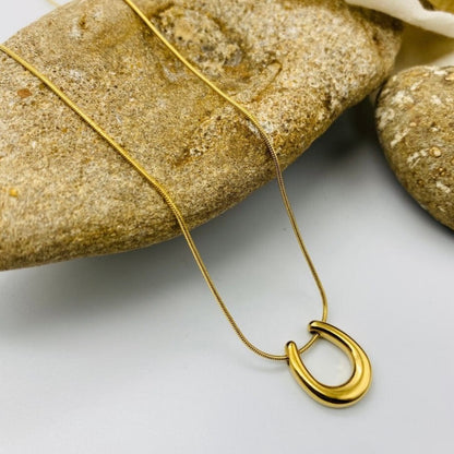 Clara Necklace