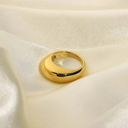 Della Ring