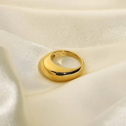 Della Ring