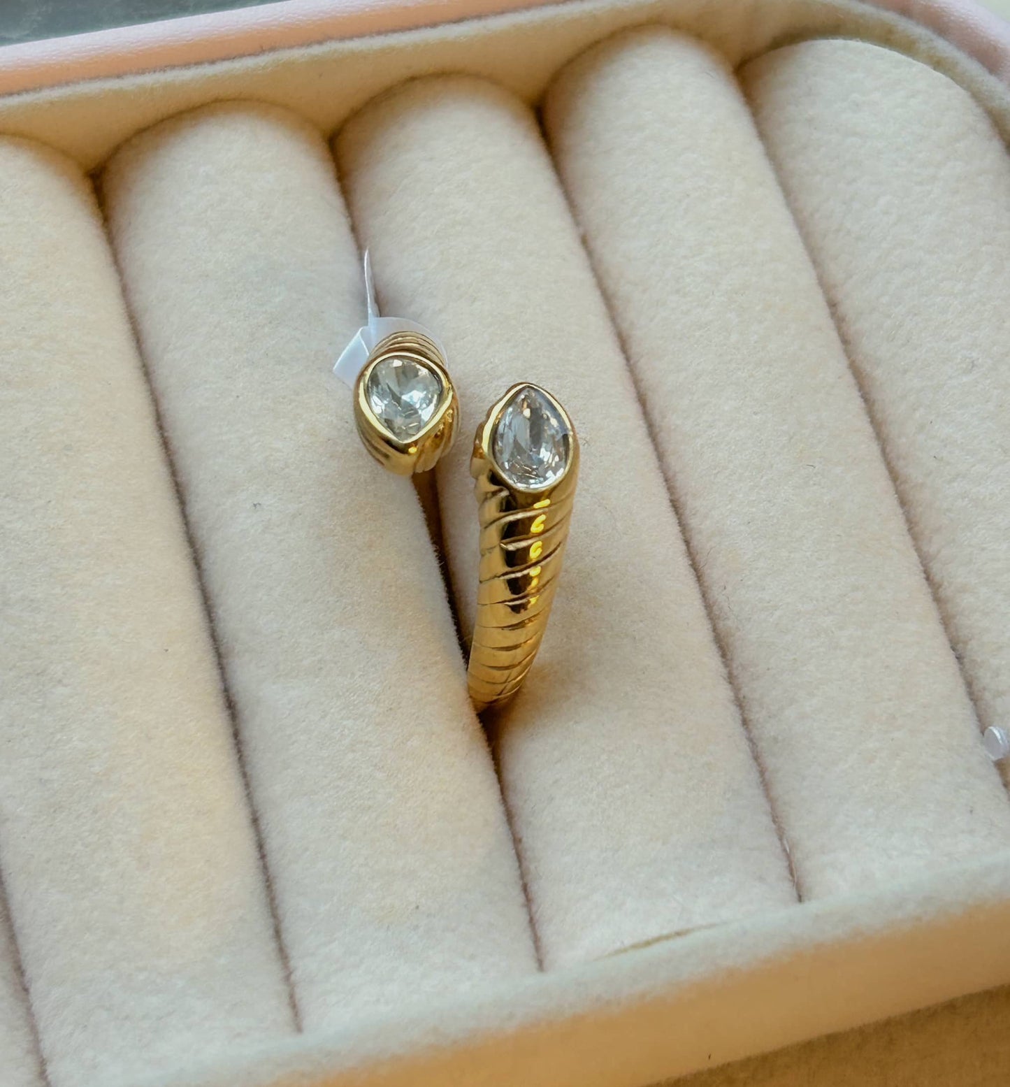 Foliage ring