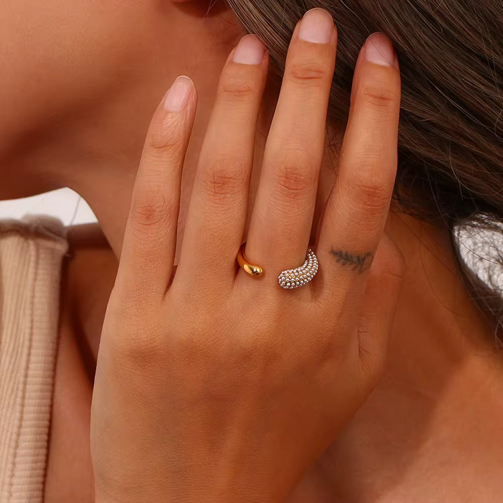 Pearlace Ring