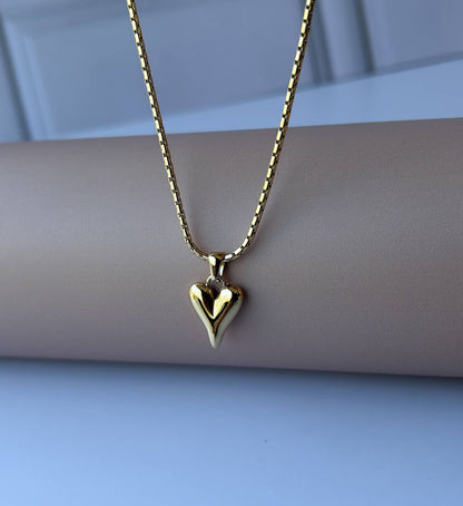 Peony Glow Necklace