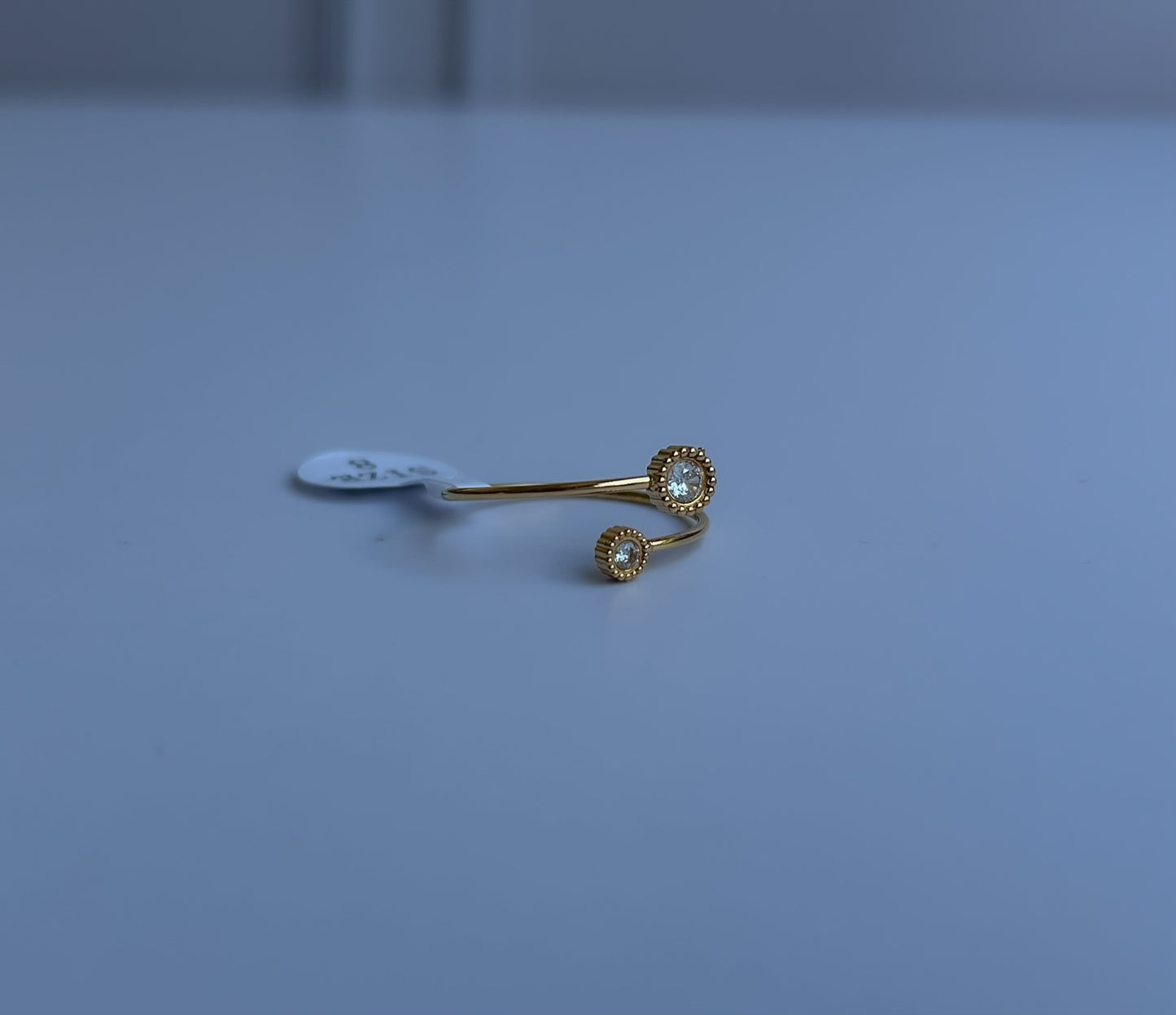 Lustre Ring