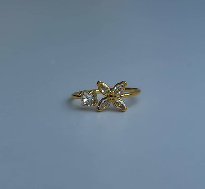 Aurelily Ring
