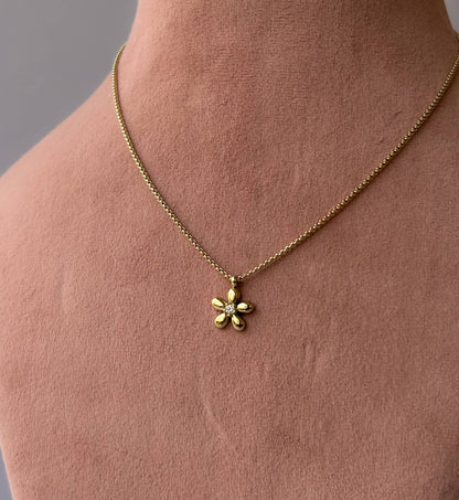 Golden Flora Necklace