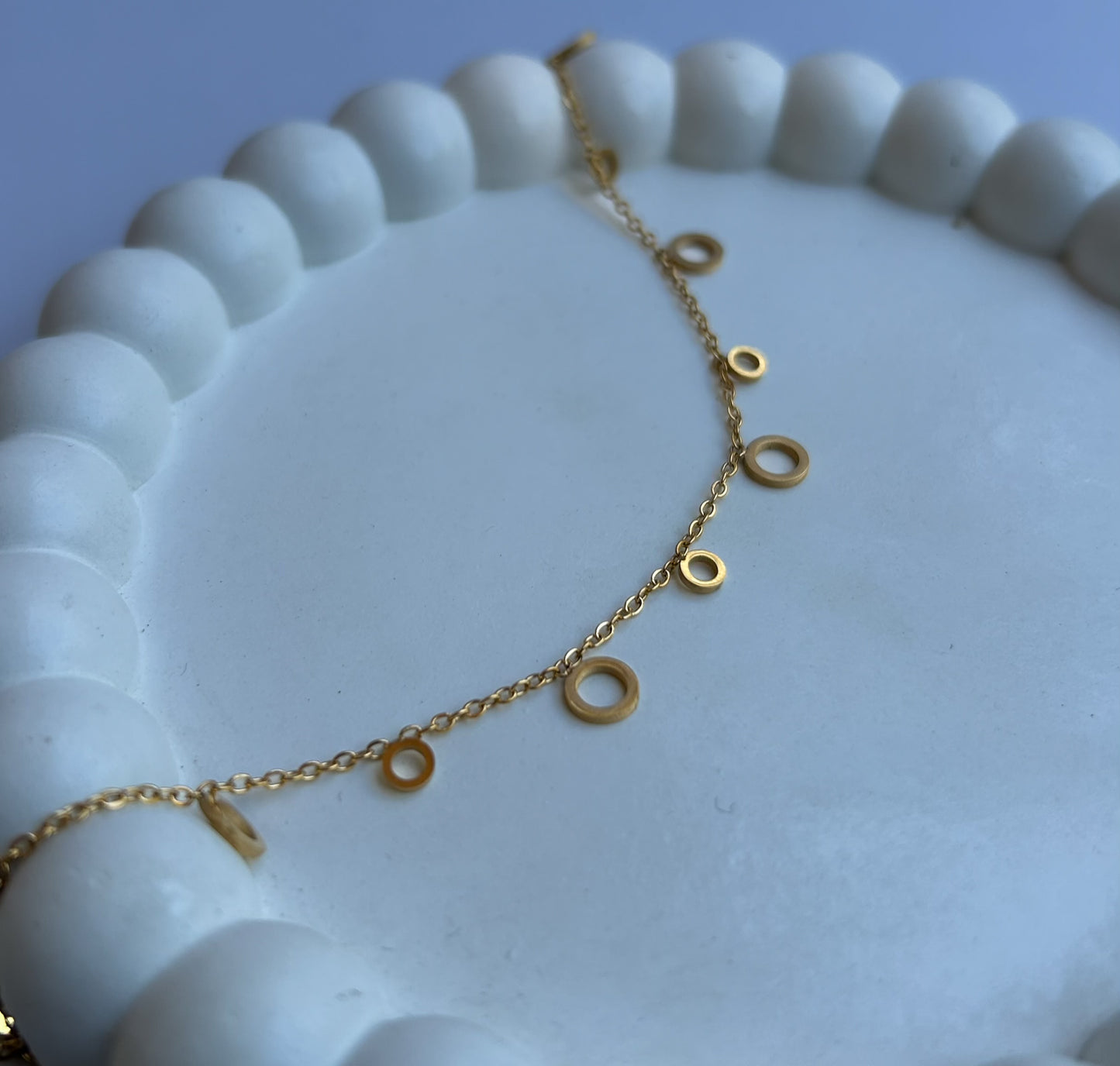 Aura Loop Necklace