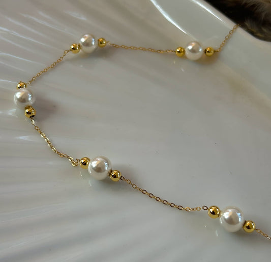 Dew Necklace