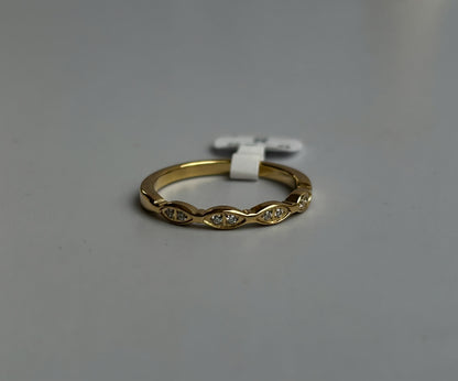 Featherline Ring