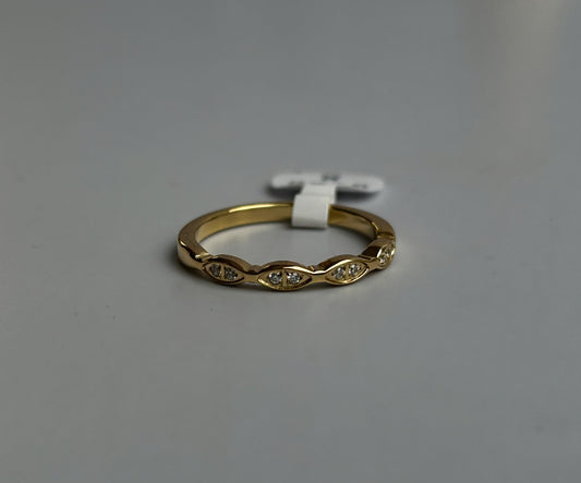 Featherline Ring