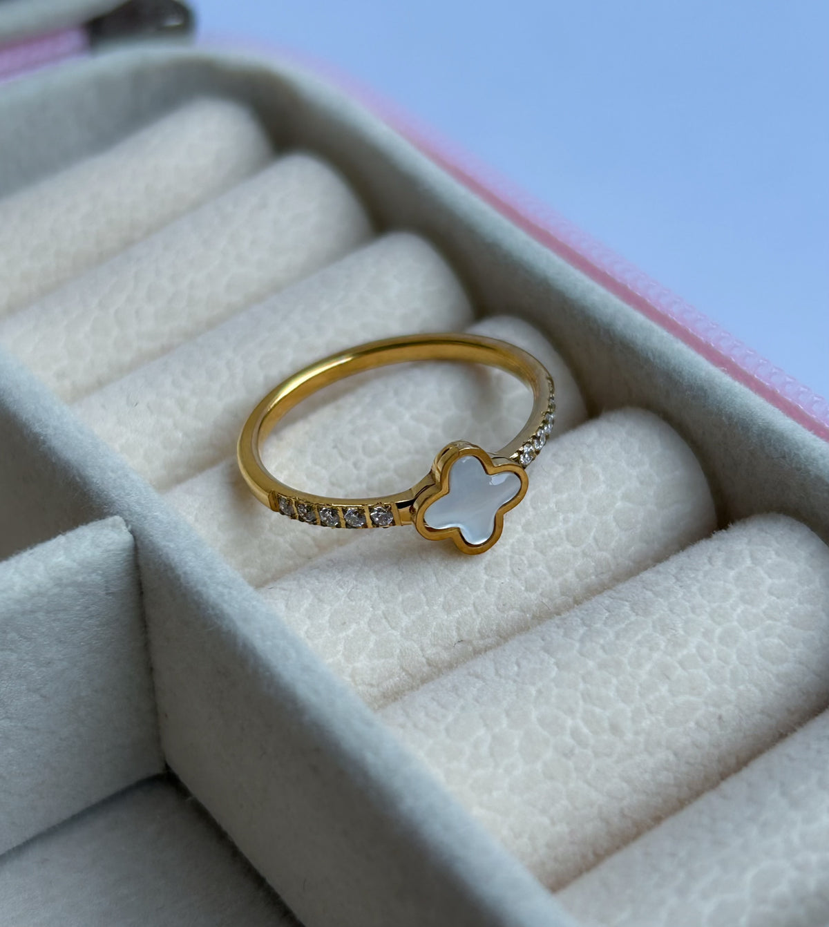 Clovelle Ring