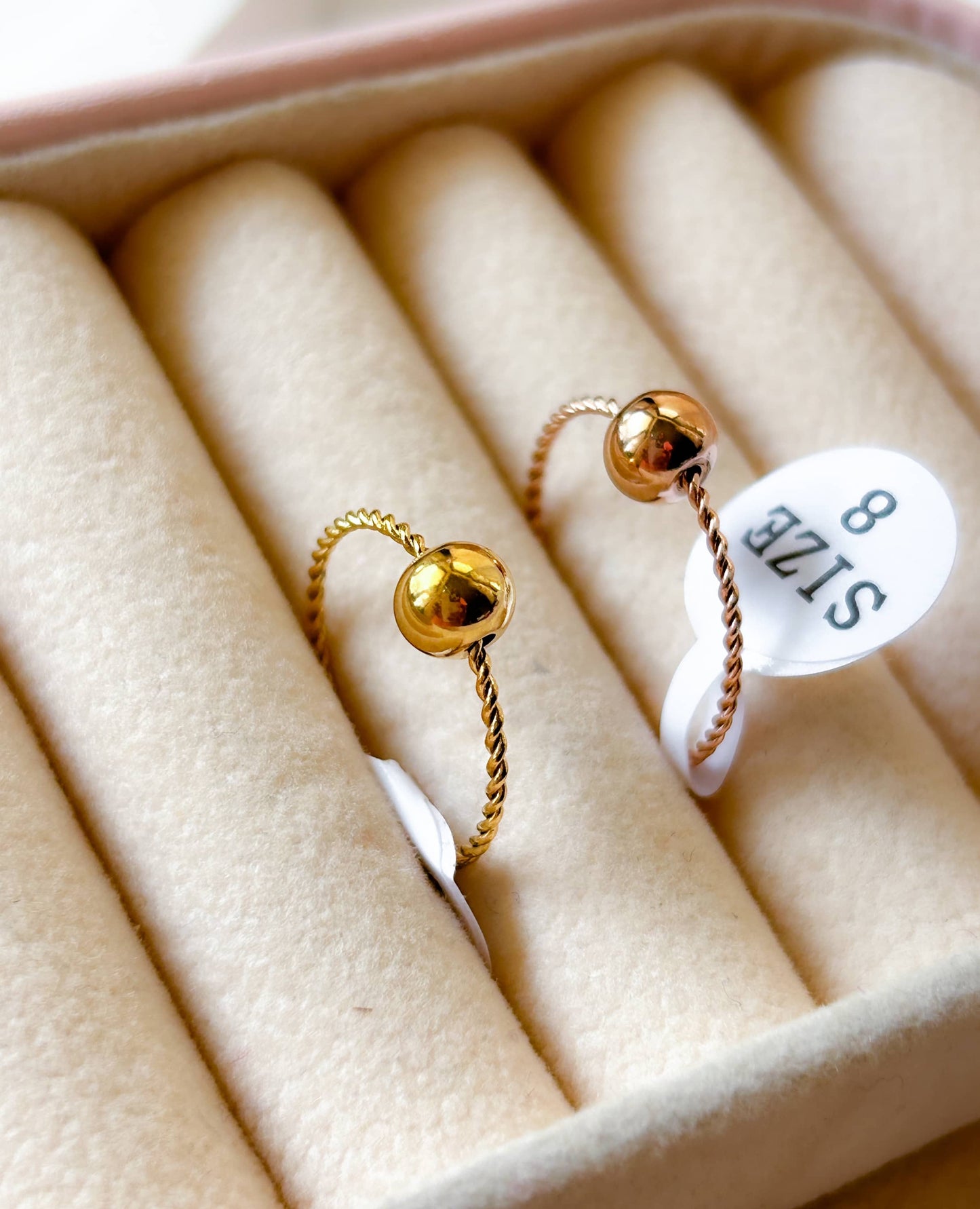 Ball Ring