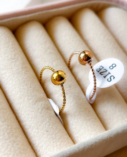 Ball Ring
