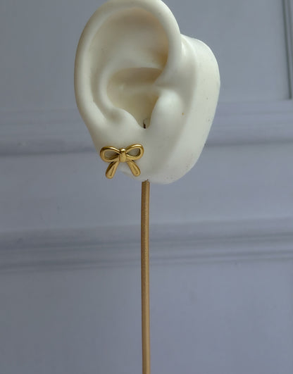 Loom Studs