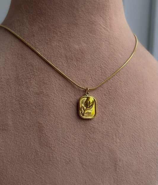 Blush Rose Necklace