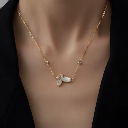 Pearlwing Necklace