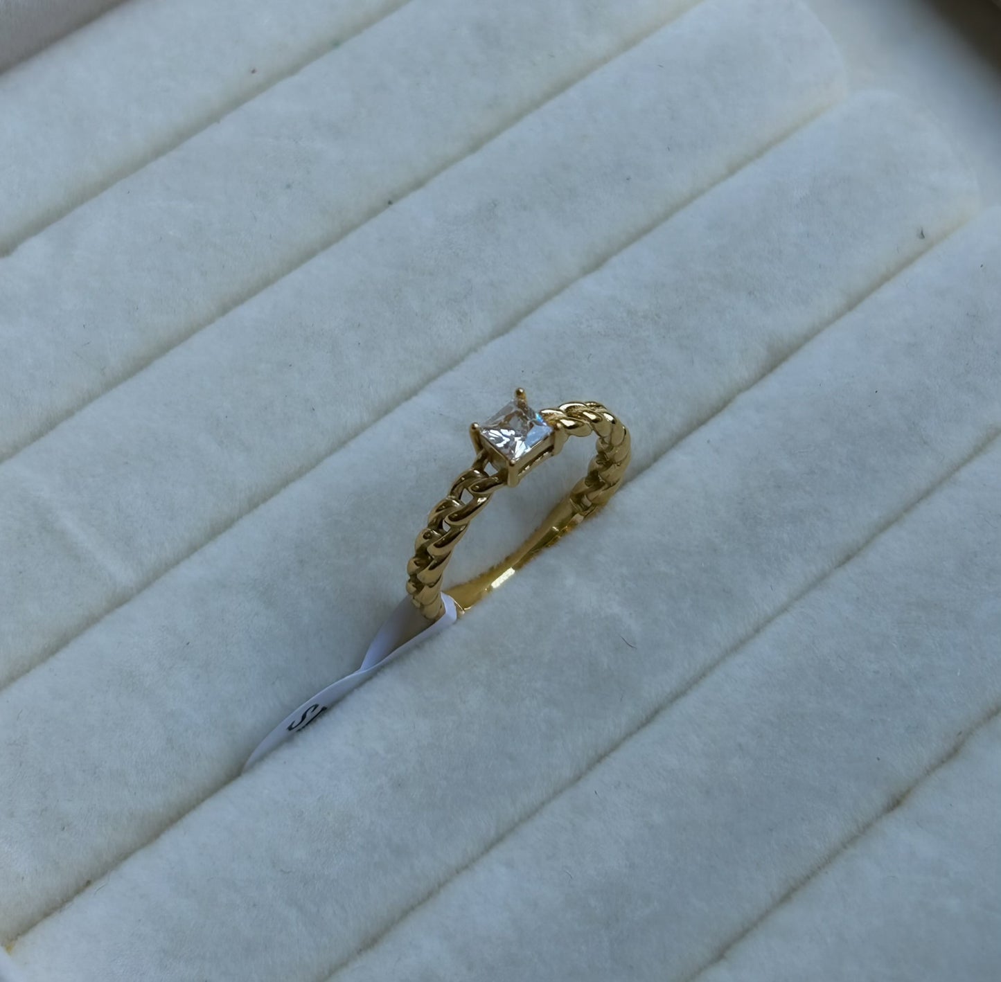 Diana Ring