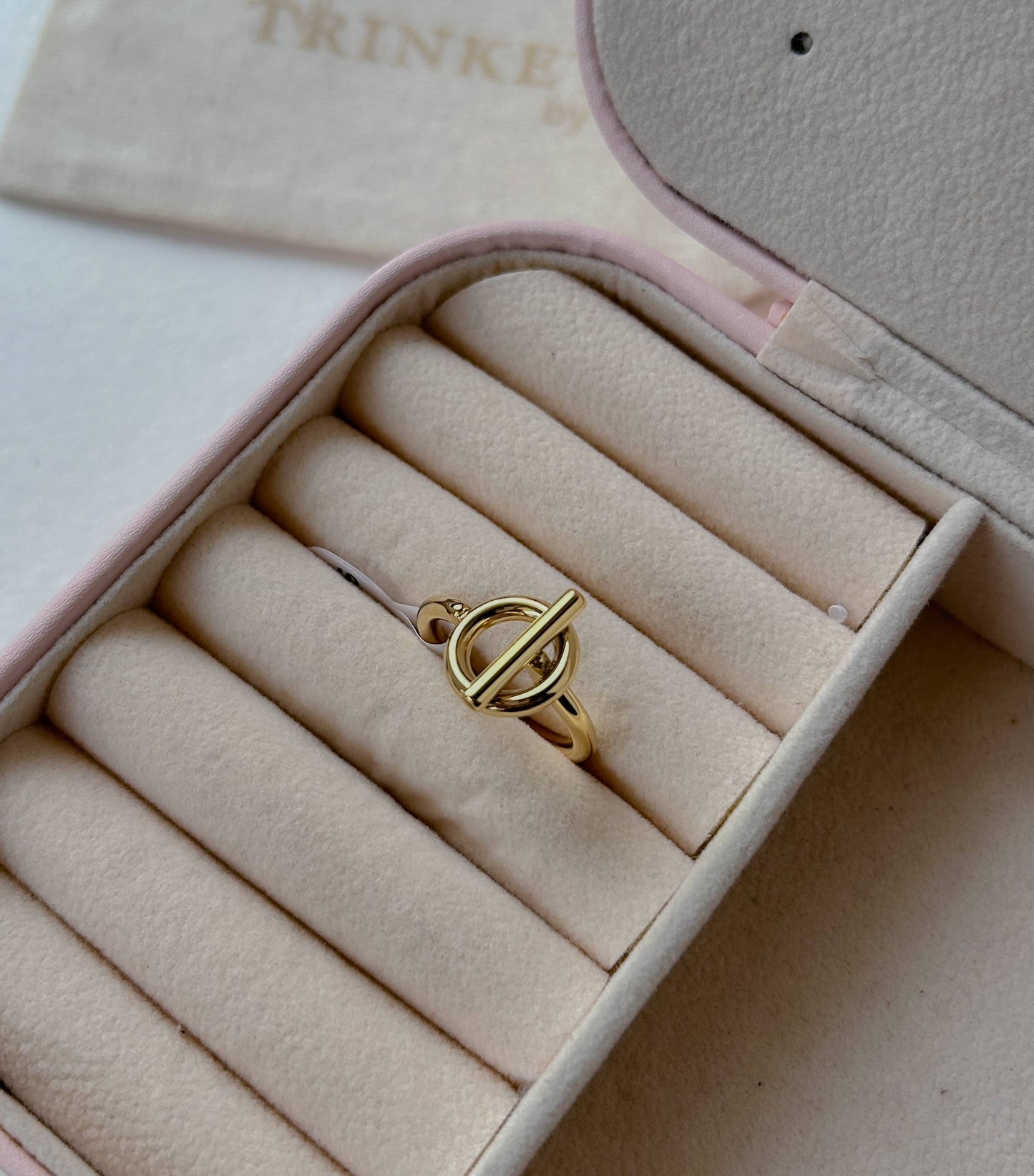 Nellie Ring