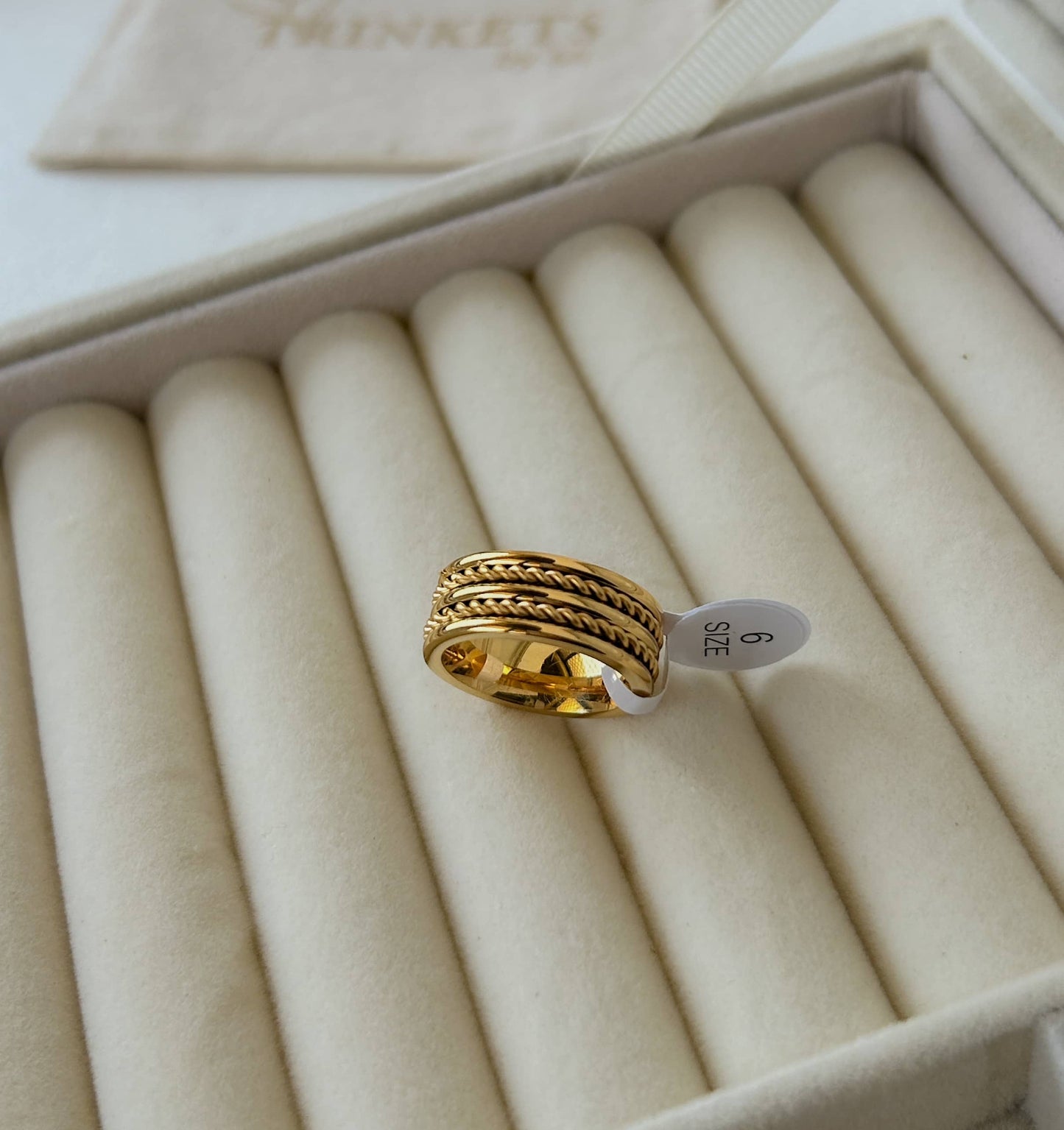 Marie Ring