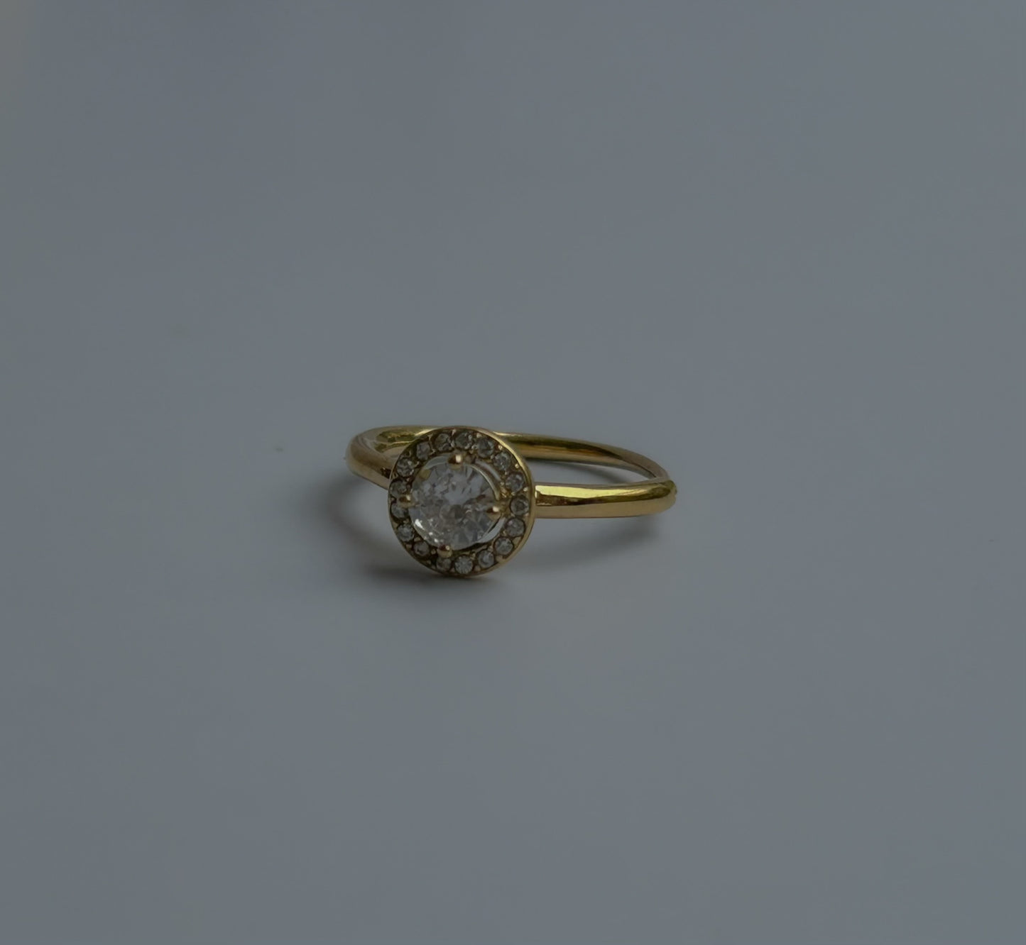 Evie Ring