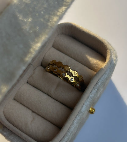 Lennie Ring