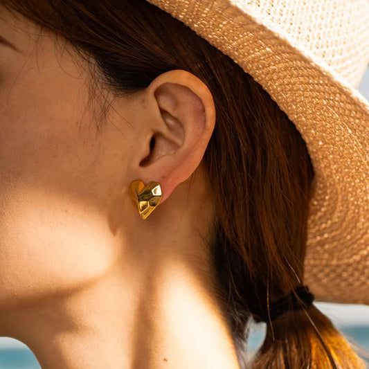 Glimora Studs