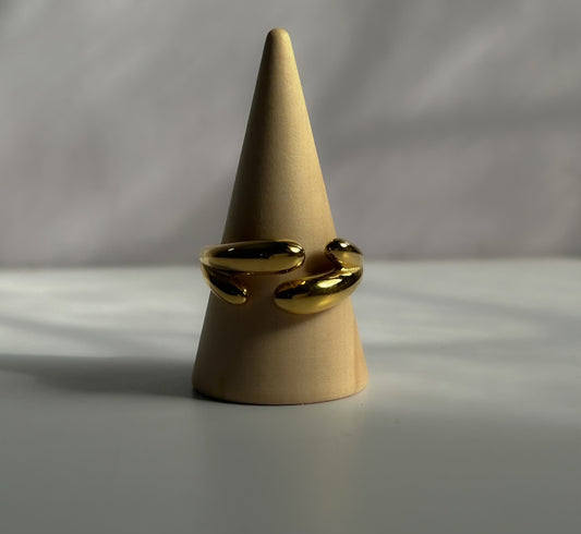 Solenne Ring
