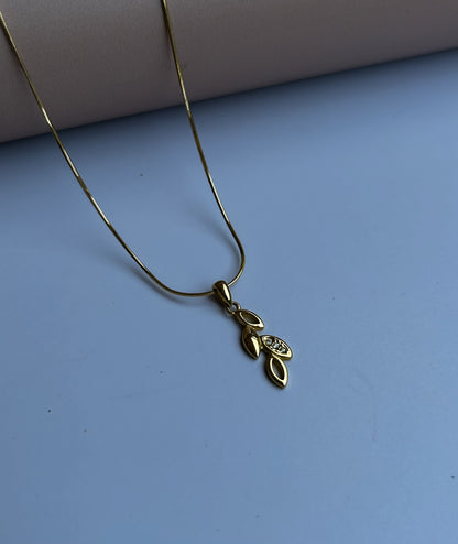 Willow Glow Necklace