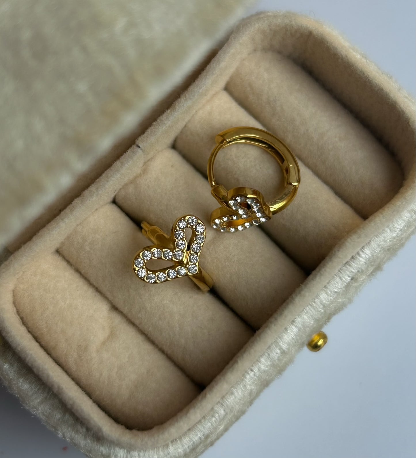 Tiny Treasure Huggies