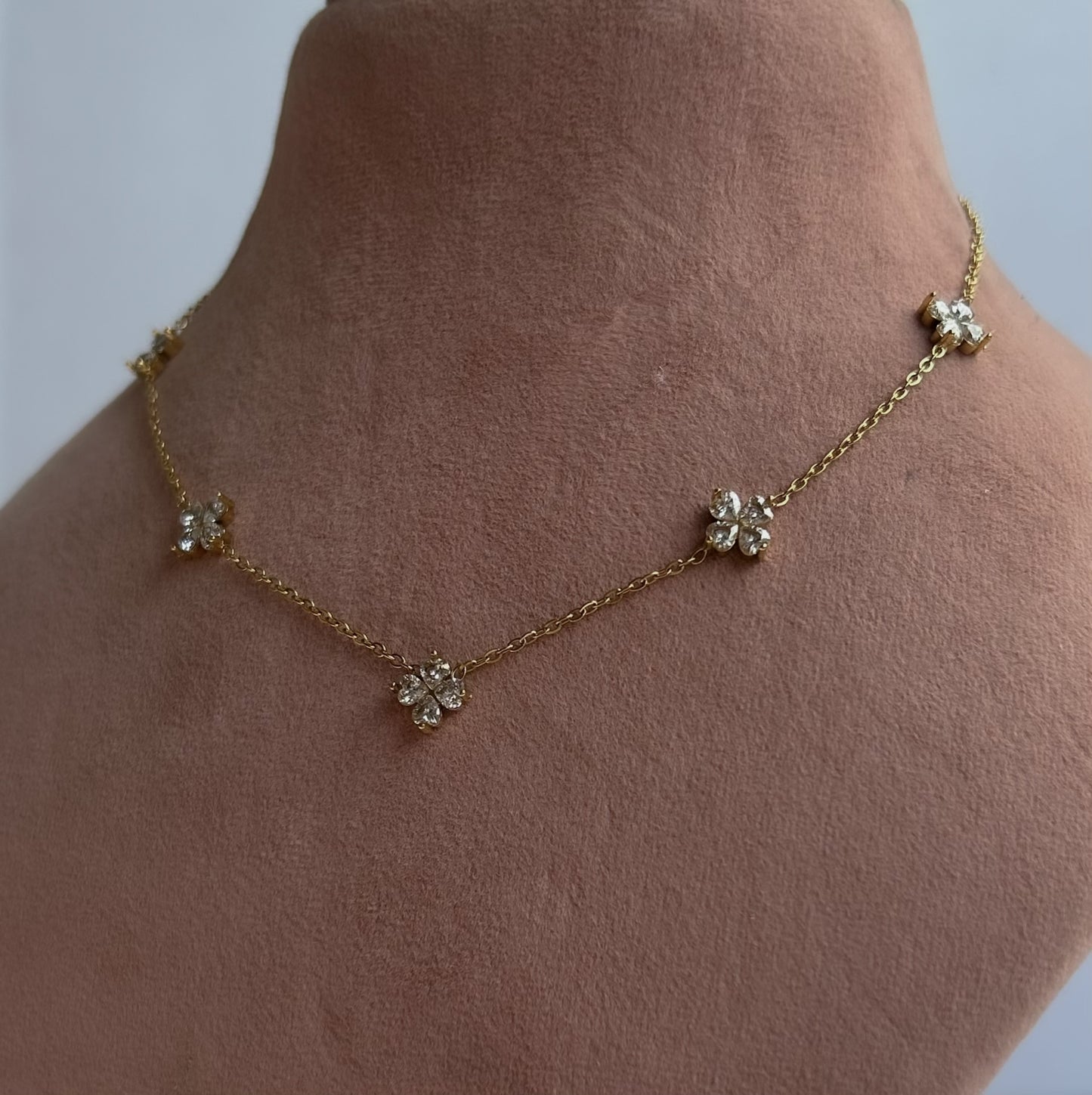 Petal Mist Necklace