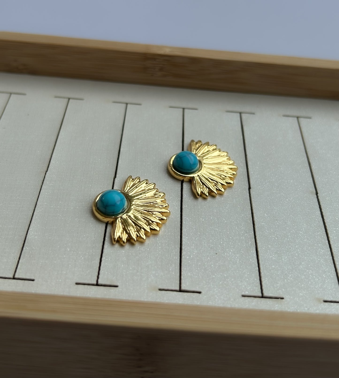 Seaflore Studs