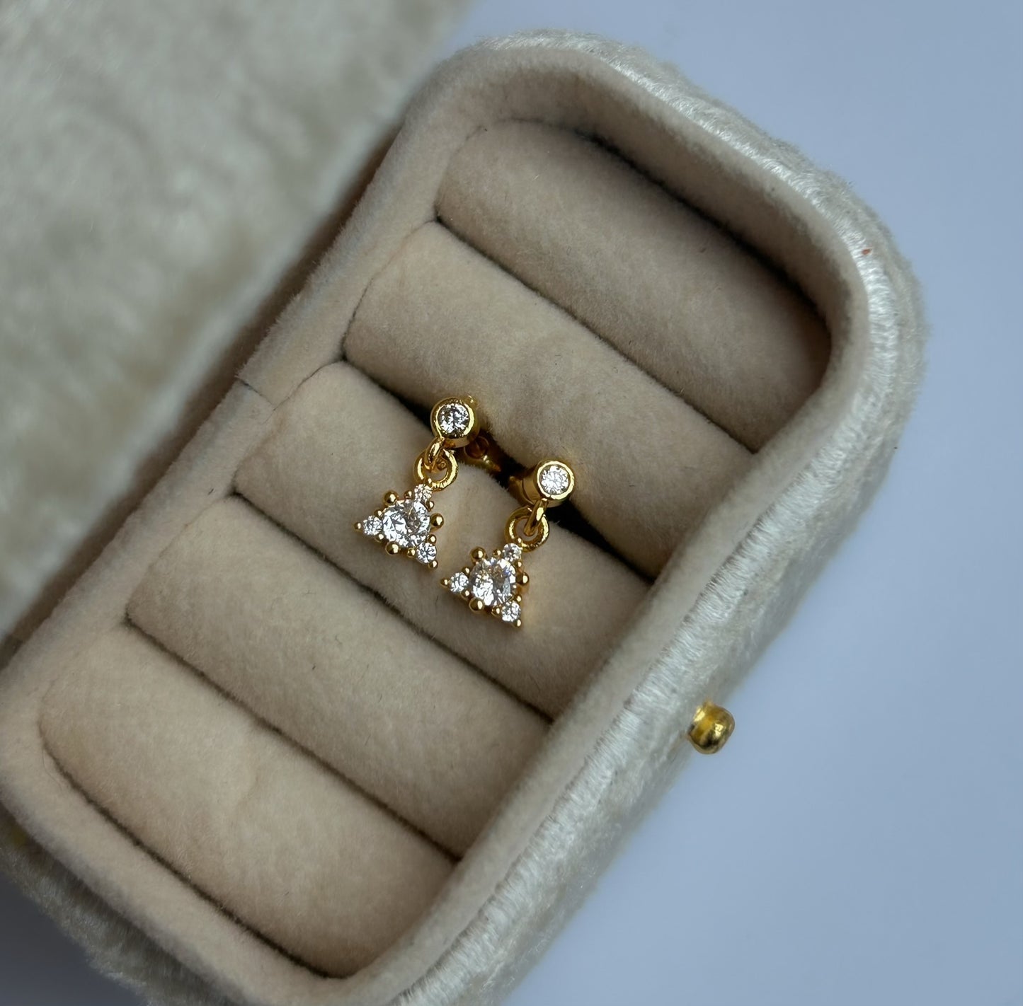 Dainty Drops Collection