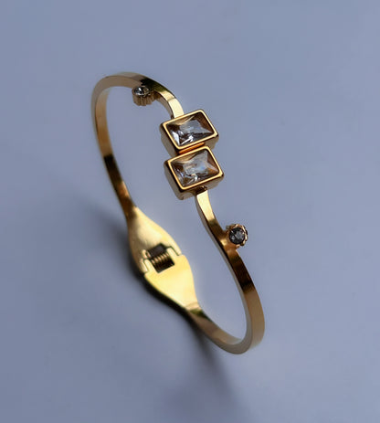 Violet Band