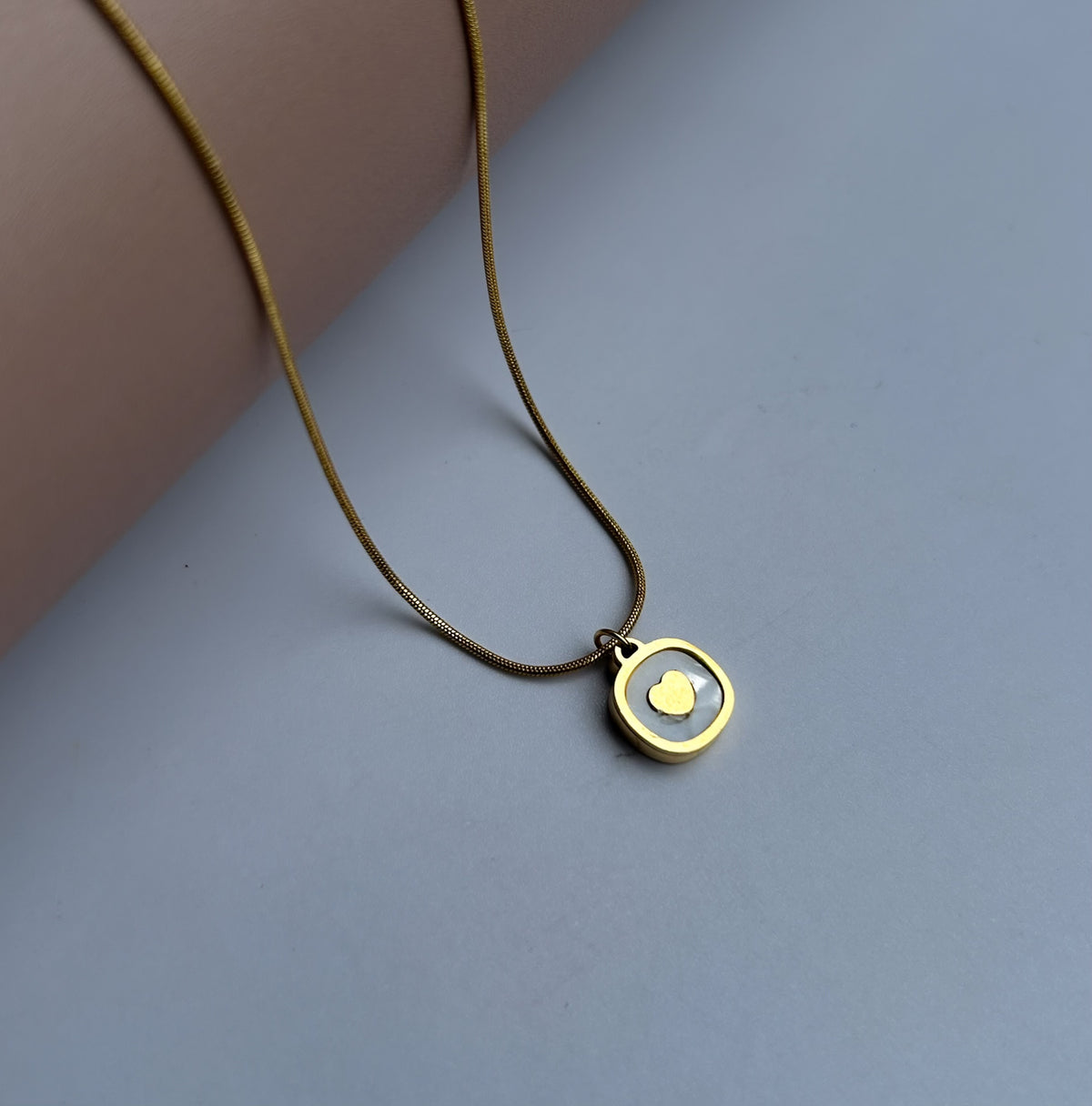 Amour Pearl Necklace