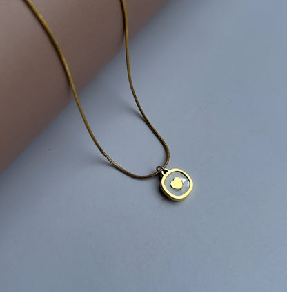 Amour Pearl Necklace