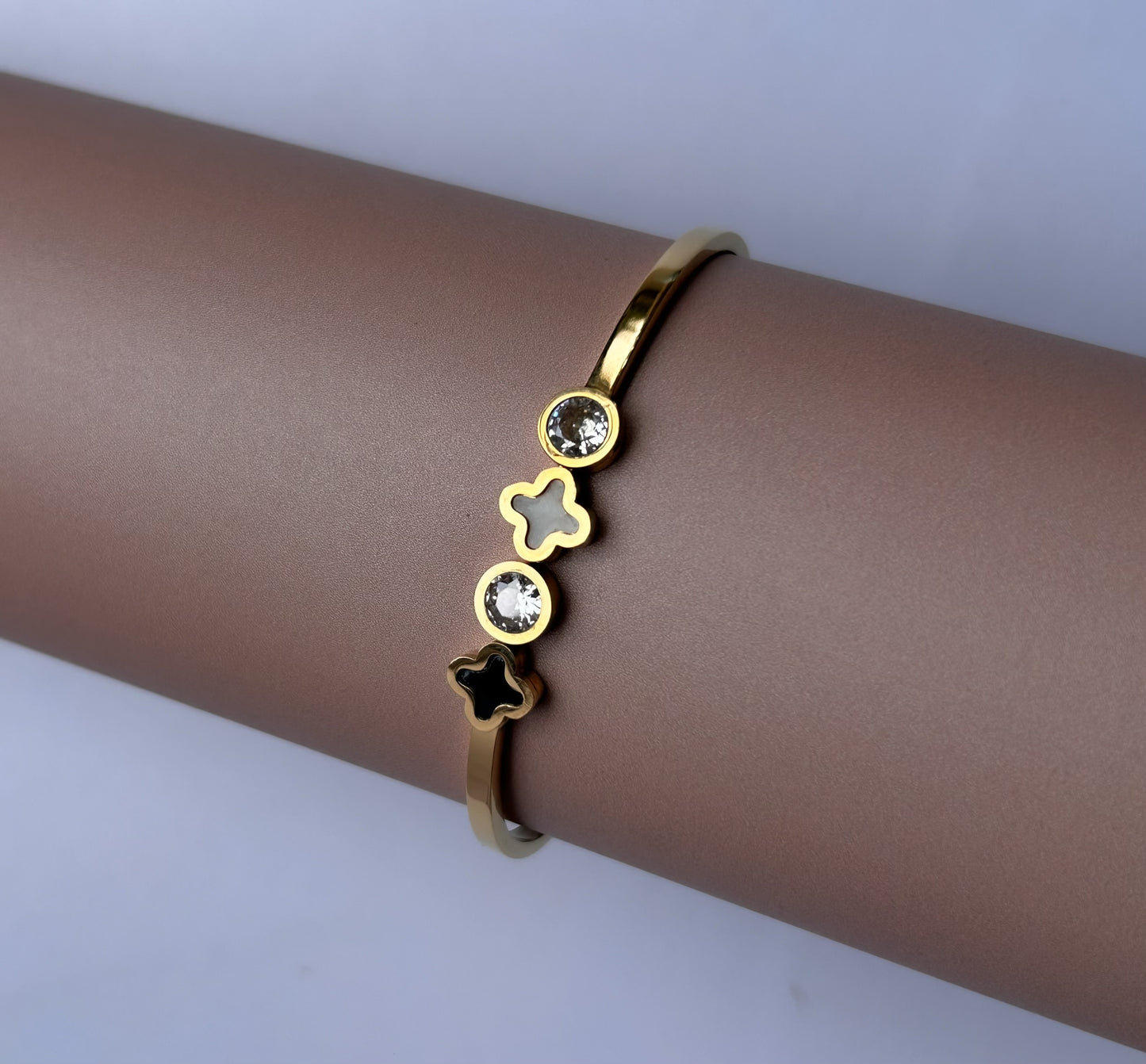 Clover Veil Bracelet