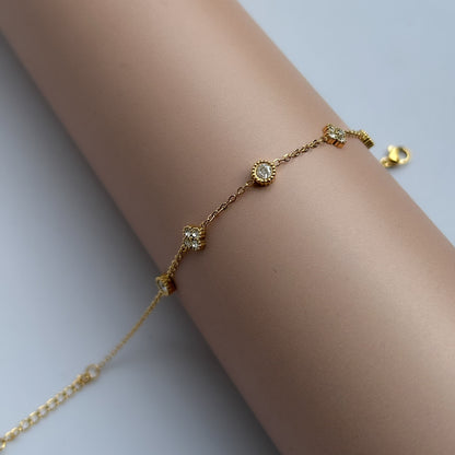 Quatra Bracelet