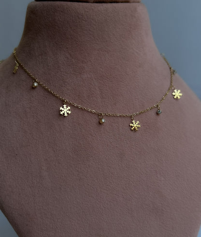 Snowflakes Necklace