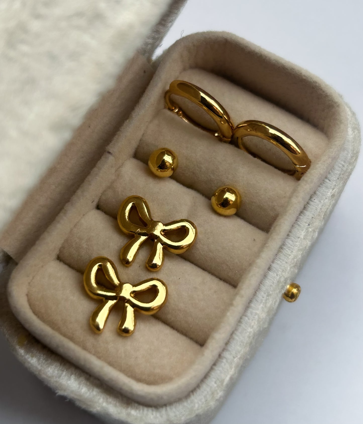 Satin Bow 2.0 (Pair)