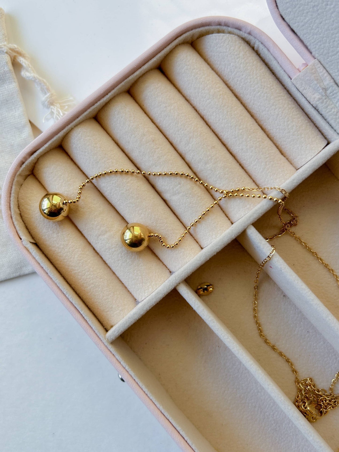 Tria Necklace