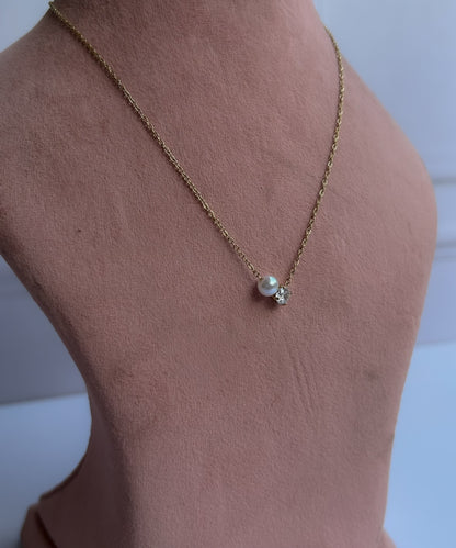 Shimmer Necklace