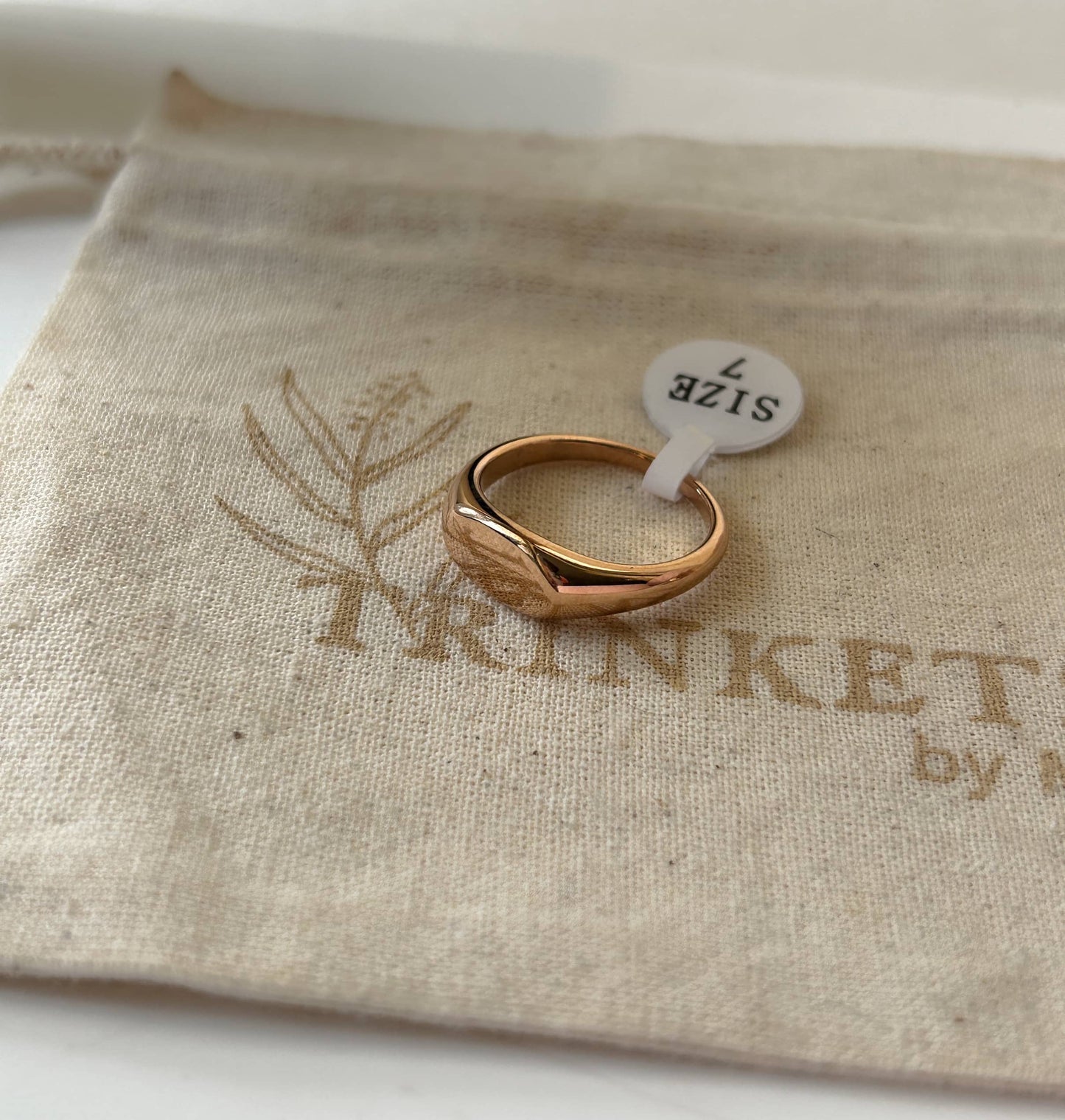 Oscar Signet Ring