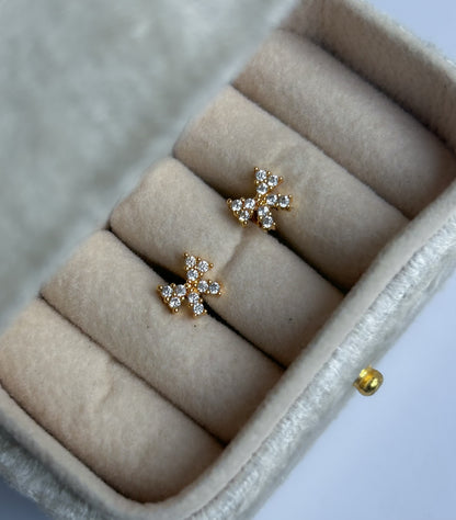 Dainty Dots Collection