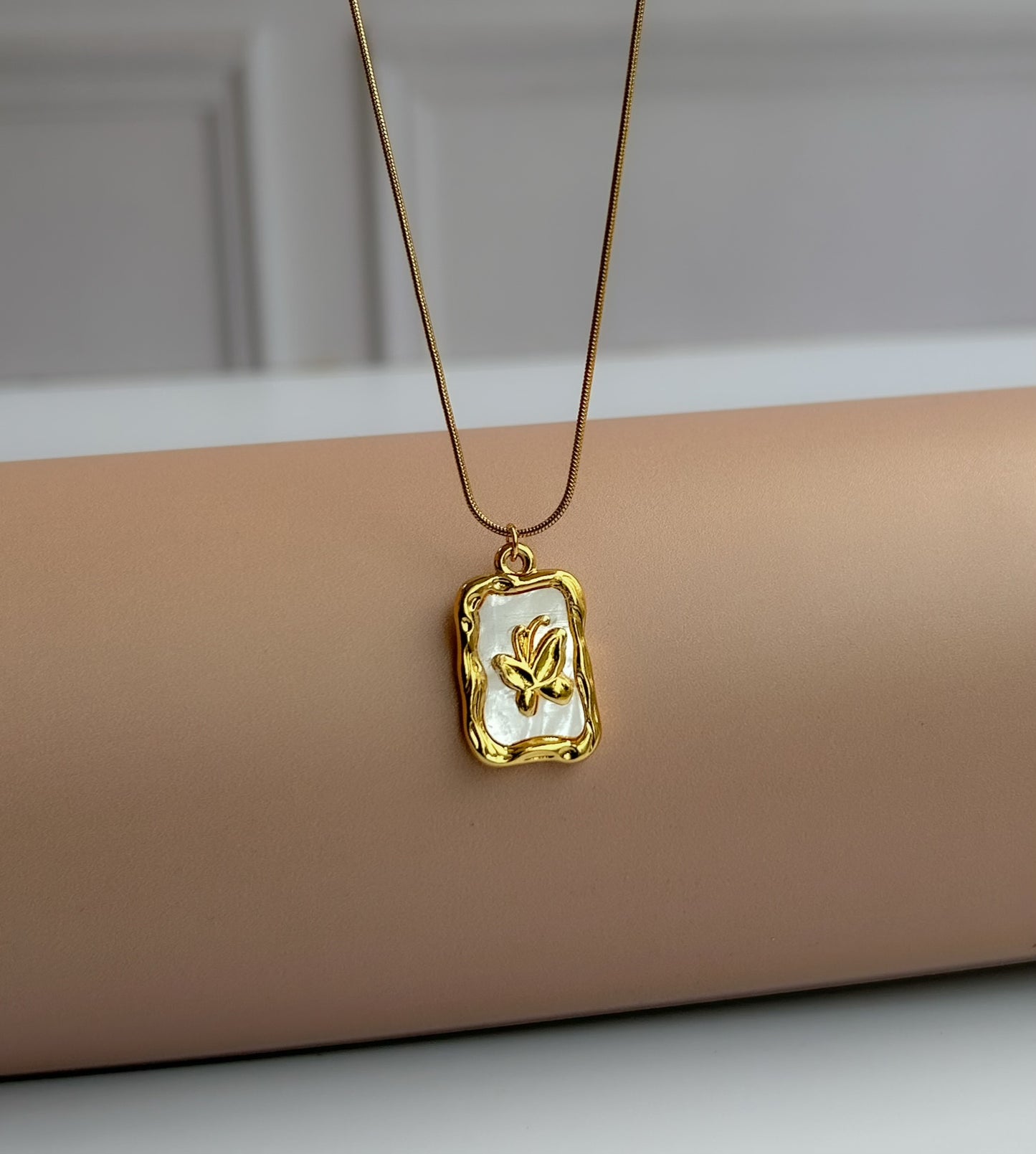 Luna Bloom Necklace