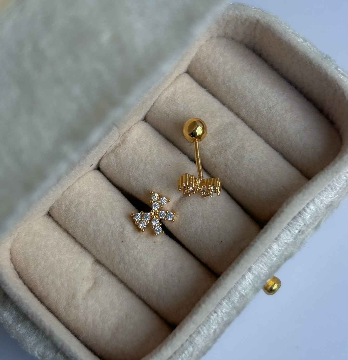 Dainty Dots Collection