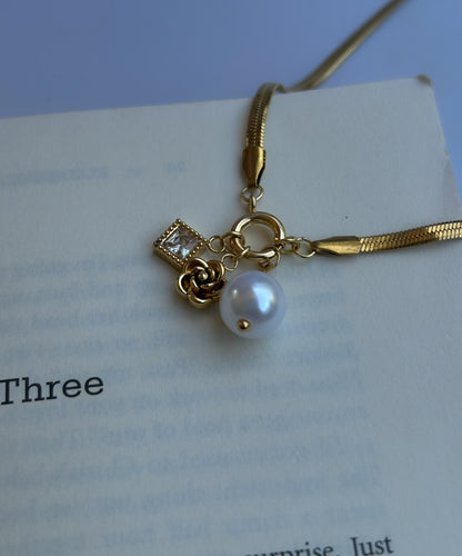 Charm’s Tale Necklace