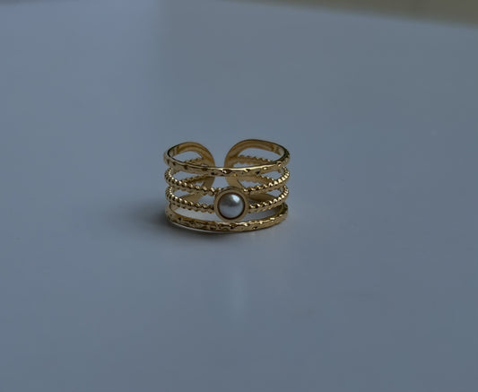 Clio Ring