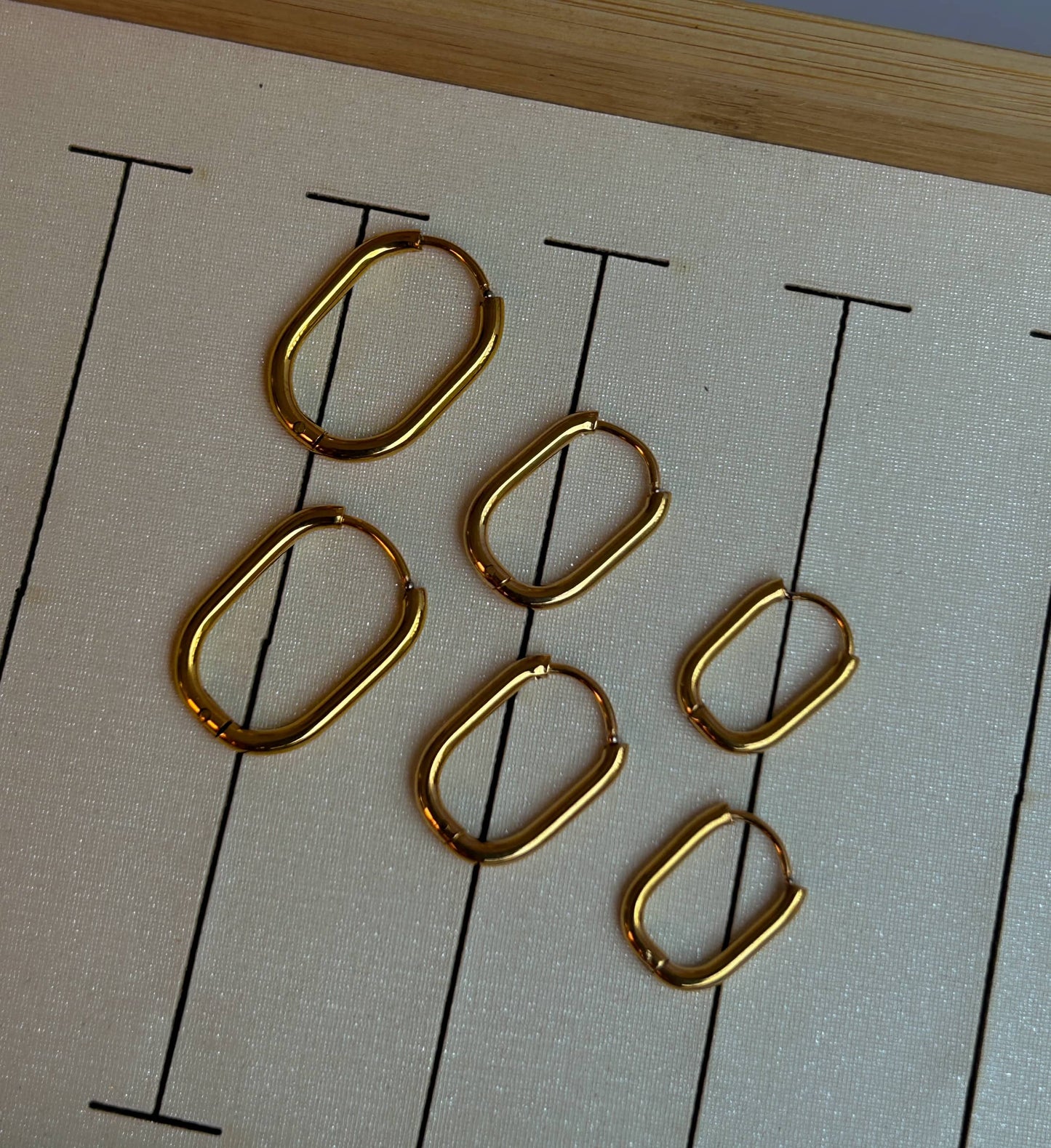 Luxe Loops (Pair)