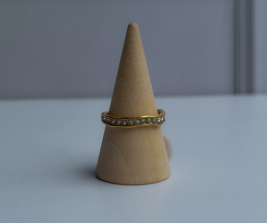 Linea Band Ring