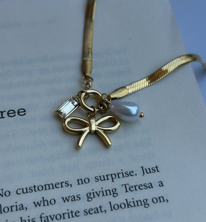 Charm’s Tale Necklace