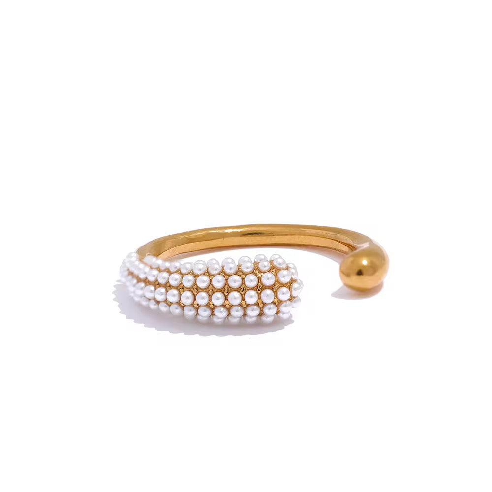Pearlace Ring